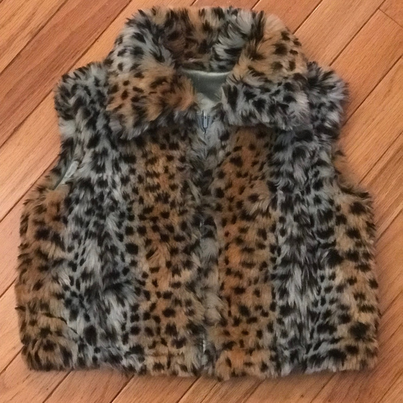 Other - Reversible leopard blue satin vest 4t